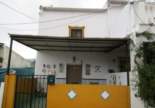 Town house in Alora