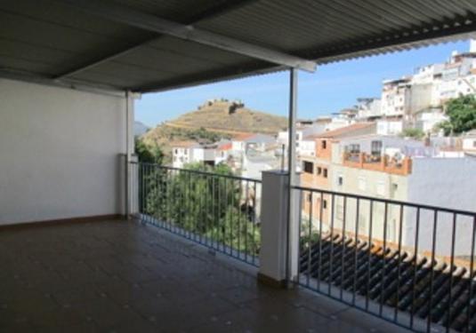 Town house in Alora