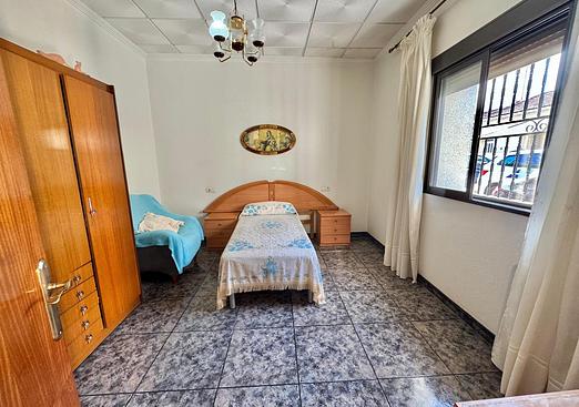 Town house in Benejuzar