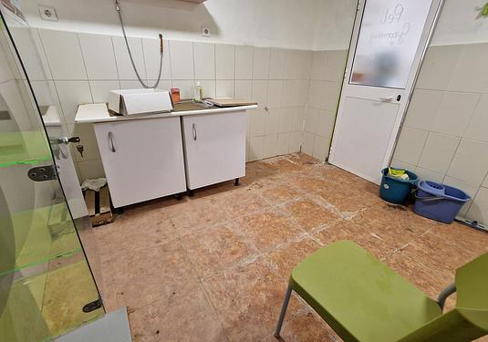 Commercial in Puente De Don Manuel