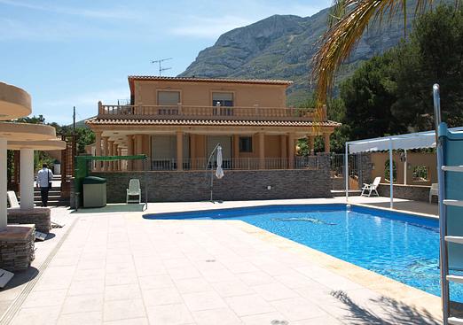 Villa in Denia