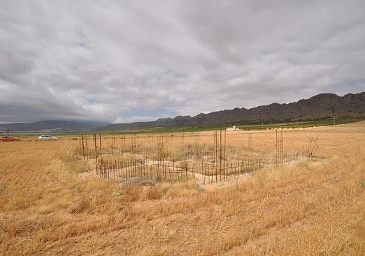 Land in Yecla