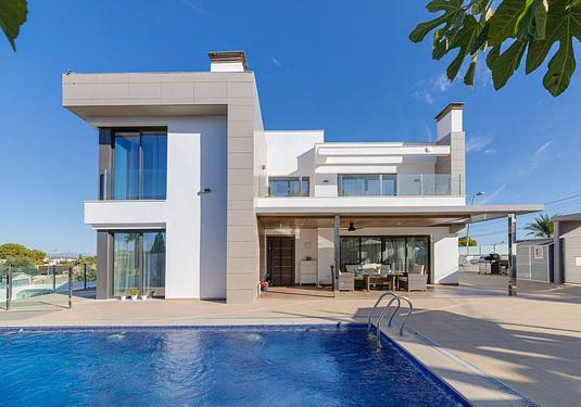 Villa in Torrevieja